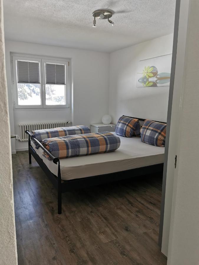 Tgesa Dutg Grond Apartamento Sedrun Exterior foto